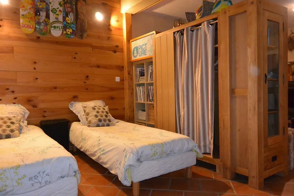 Holiday home Aux Pays Des Sucs Villa Saint-Hostien