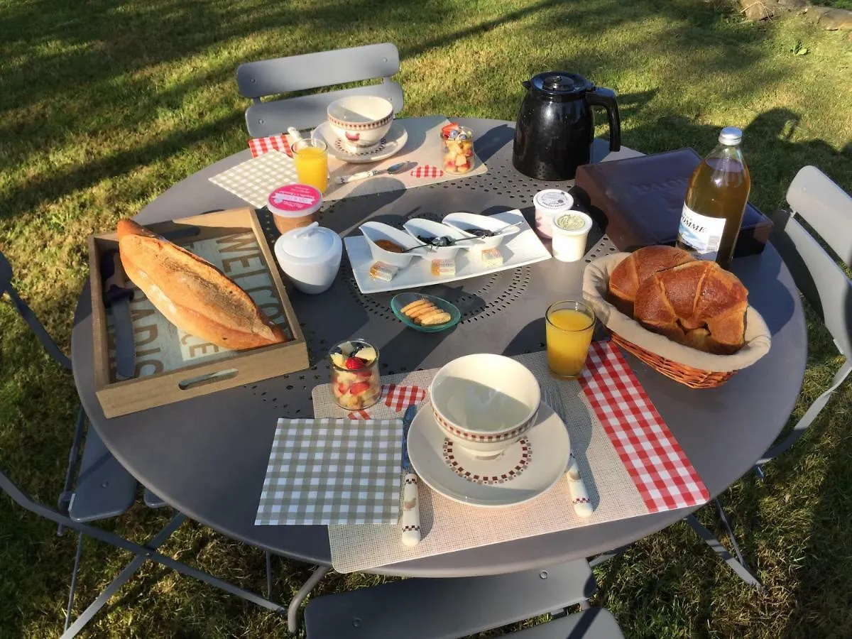 Holiday home Aux Pays Des Sucs Villa Saint-Hostien